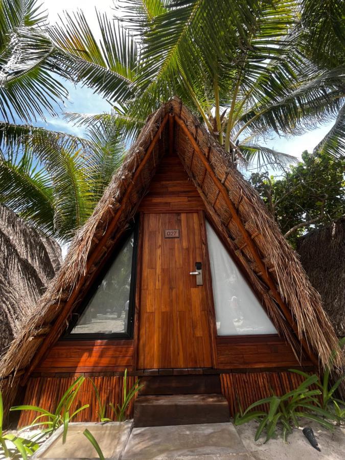 Hotel Selina Poc Na Isla Mujeres Extérieur photo