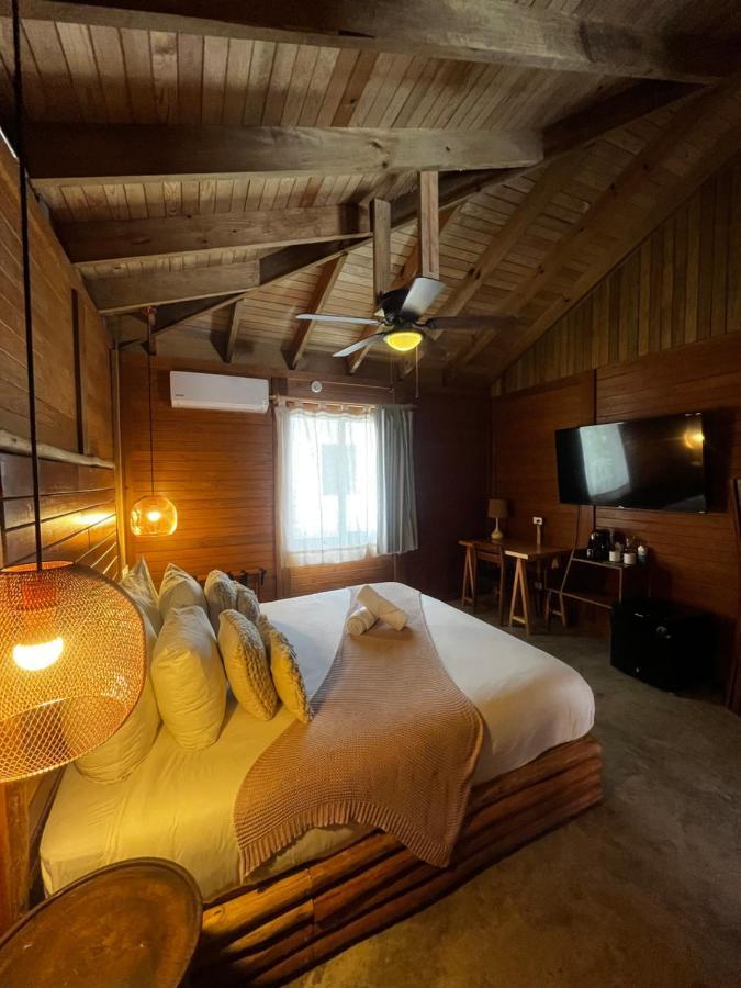 Hotel Selina Poc Na Isla Mujeres Extérieur photo