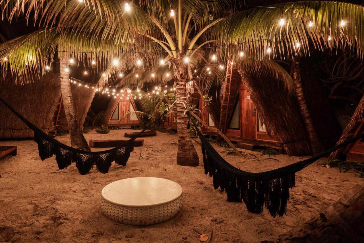 Hotel Selina Poc Na Isla Mujeres Extérieur photo