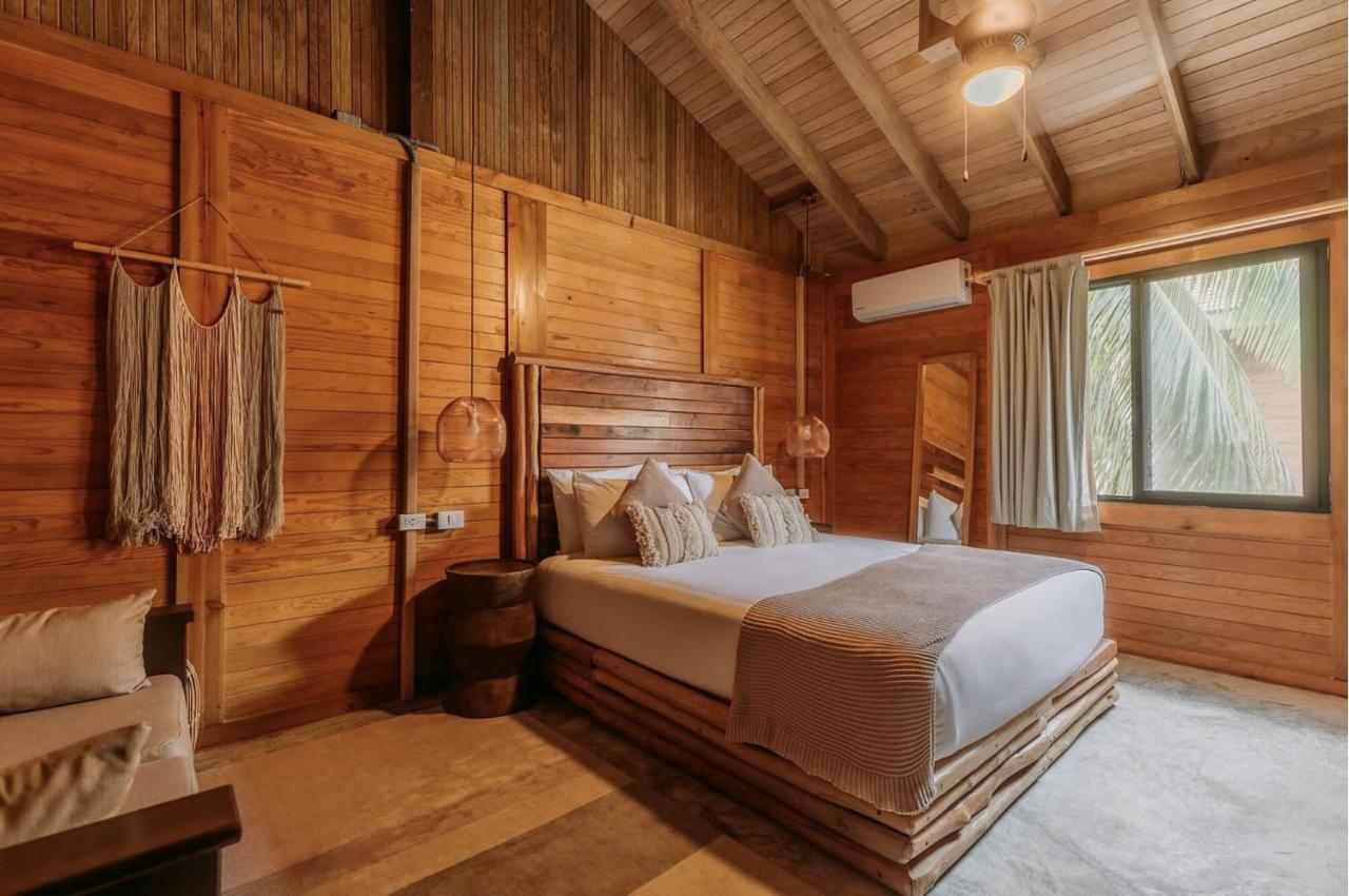 Hotel Selina Poc Na Isla Mujeres Extérieur photo