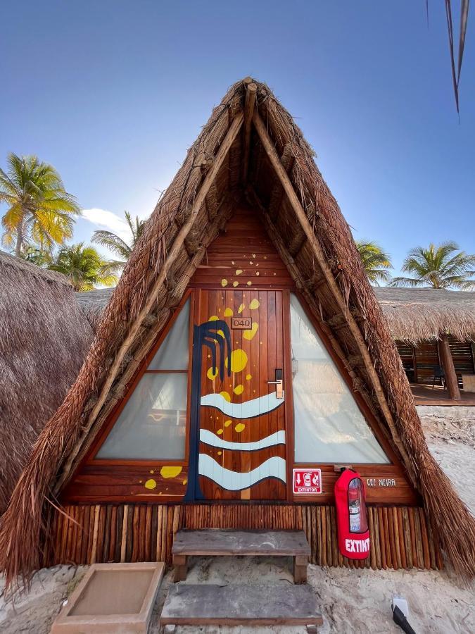 Hotel Selina Poc Na Isla Mujeres Extérieur photo